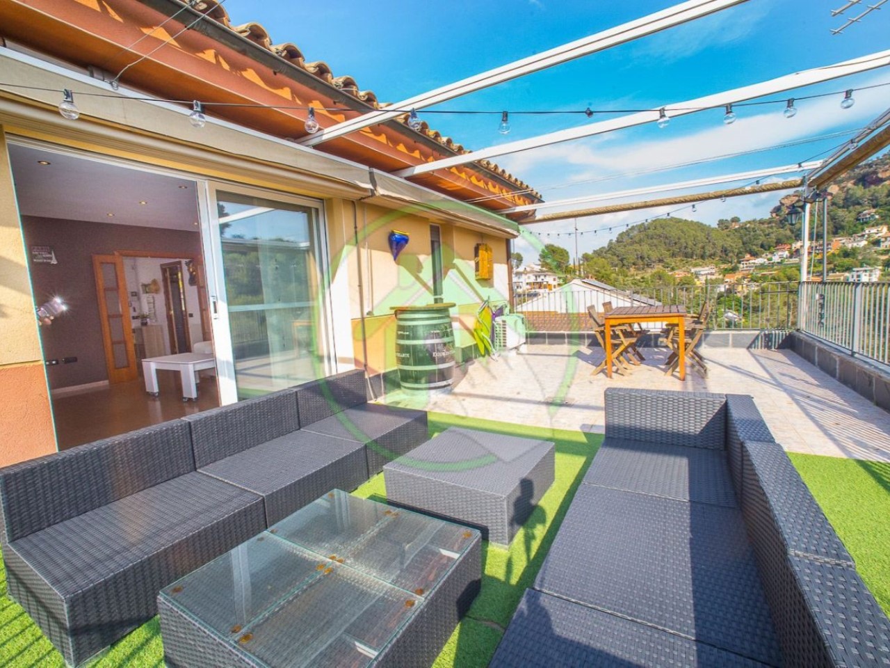 Casa de 5 hab. en Corbera de Llobregat