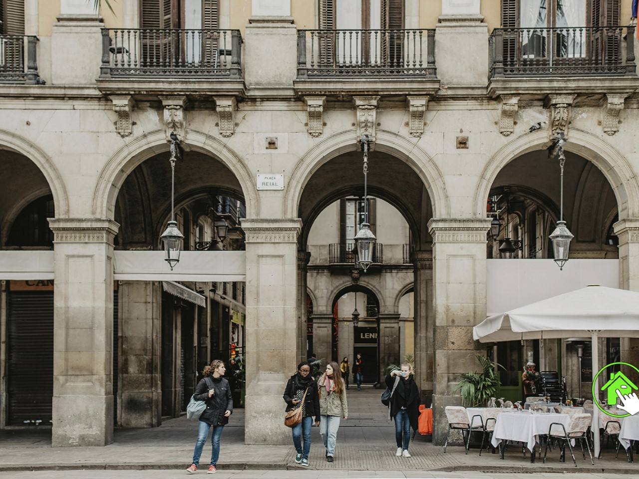 Piso de 3 hab. en Ciutat Vella, Barcelona