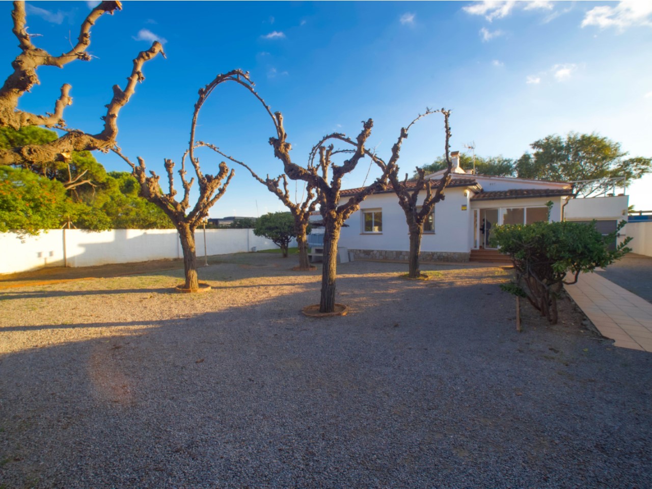 Casa de 3 hab. en Lluminetes, Castelldefels